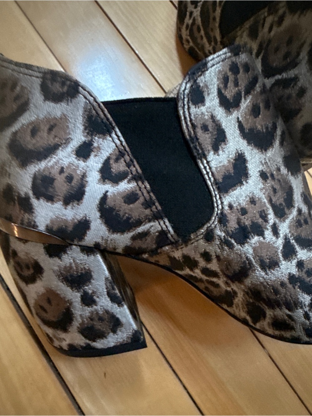Maxinee Leopard Print Booties - Picture 6 of 7